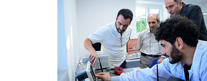 Лаборатория Bazoomq получила лицензию на космическую деятельность в Армении   