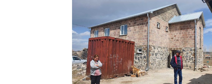 Семья в селе Варденик отпраздновала новоселье при содействии Viva-MTS