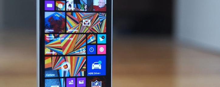 Продажи смартфонов на Windows поставили в России рекорд и обогнали iPhone