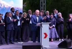 Кочарян: политика властей Армении может втянуть страну в «новую авантюру»
