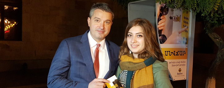 Участники акции Beeline, посвященной таксофонам, получили в подарок смартфоны