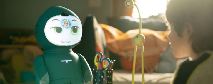 Знаменитый робот-компаньон для детей Moxie заговорит по-армянски 