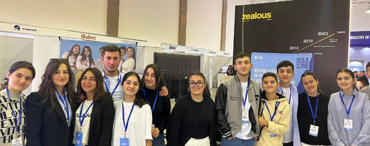 Уже в Армении: арцахская техношкола Munq возобновила деятельность (ФОТО)