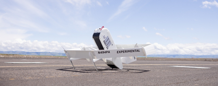 Amazon презентовала новый дрон-курьер, способный летать под дождём