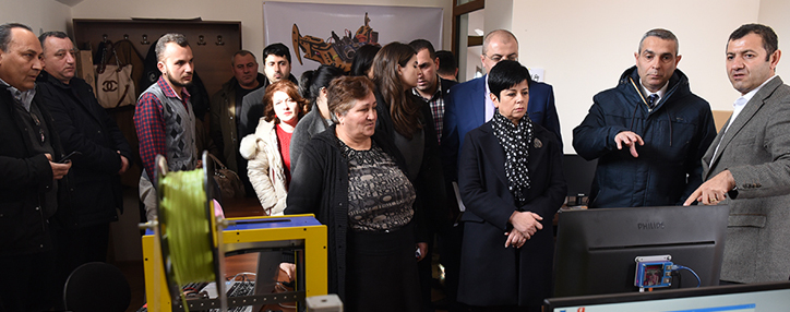 UITE внедрит начальное инженерное образование в школах Арцаха