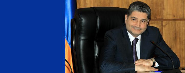 Премьер-министр Армении предложил Полиции использовать технологические разработки стартап-компаний