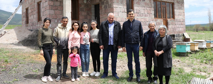 Հողաշեն պատերից՝ քարաշեն նորակառույց