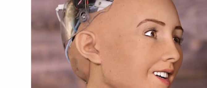 Девушка-робот София пообещала уничтожить людей (ВИДЕО)