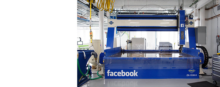 Facebook испытала интернет-передатчик для своего дрона на солнечных батареях