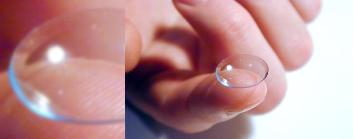 Ученые встроили ЖК-дисплей в контактную линзу (Видео)