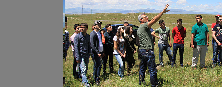 Сотрудники VivaCell-MTS провели мастер-класс для учеников гюмрийского колледжа "Фотон"