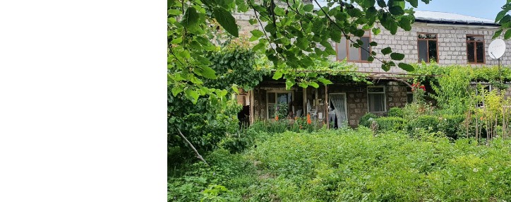 В приграничном селе построили дом вместо обстрелянных руин