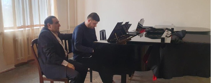 История успеха от Вива-МТС: путь от музыкотерапии к консерватории