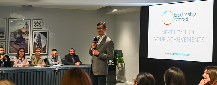 Гендиректор Ucom выступил с лекцией перед студентами Школы лидерства