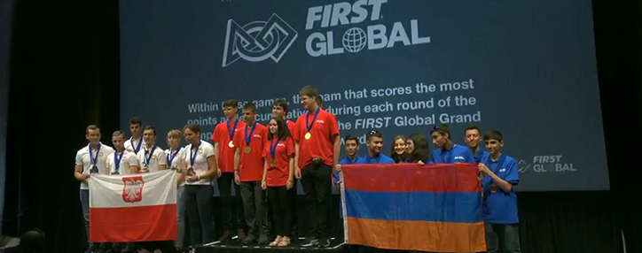 Команда центра "Тумо" завоевала бронзу на международной олимпиаде по робототехнике FIRST Global