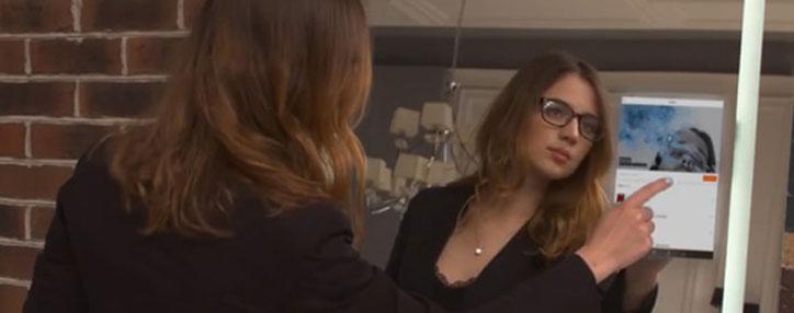 Любители селфи смогут делать фотографии при помощи зеркала