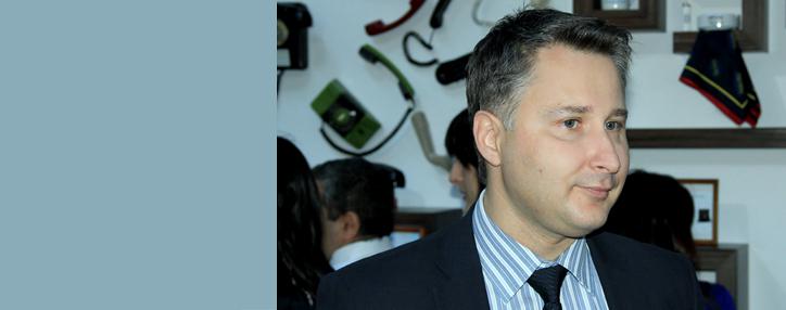 Гендиректор ЗАО «АрменТел» поздравил агентство «АРКА» с 16-летием