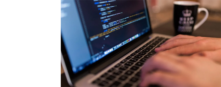 Почему Армения остается привлекательной для айтишников-релокантов? Forbes написал о преимуществах и рисках