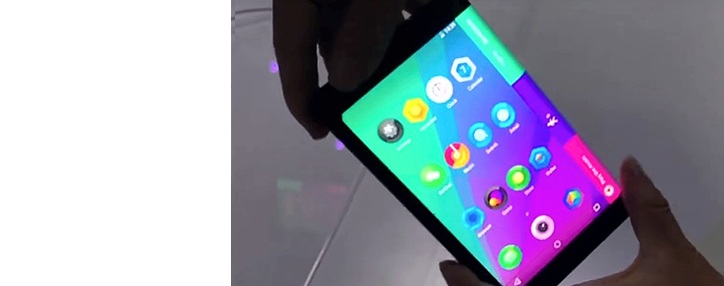 Lenovo впервые показала работающий гибкий смартфон (Видео)
