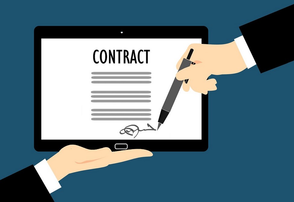 Трудовые договоры в Армении с 2026 года будут заключаться только в электронной форме – Минсоц