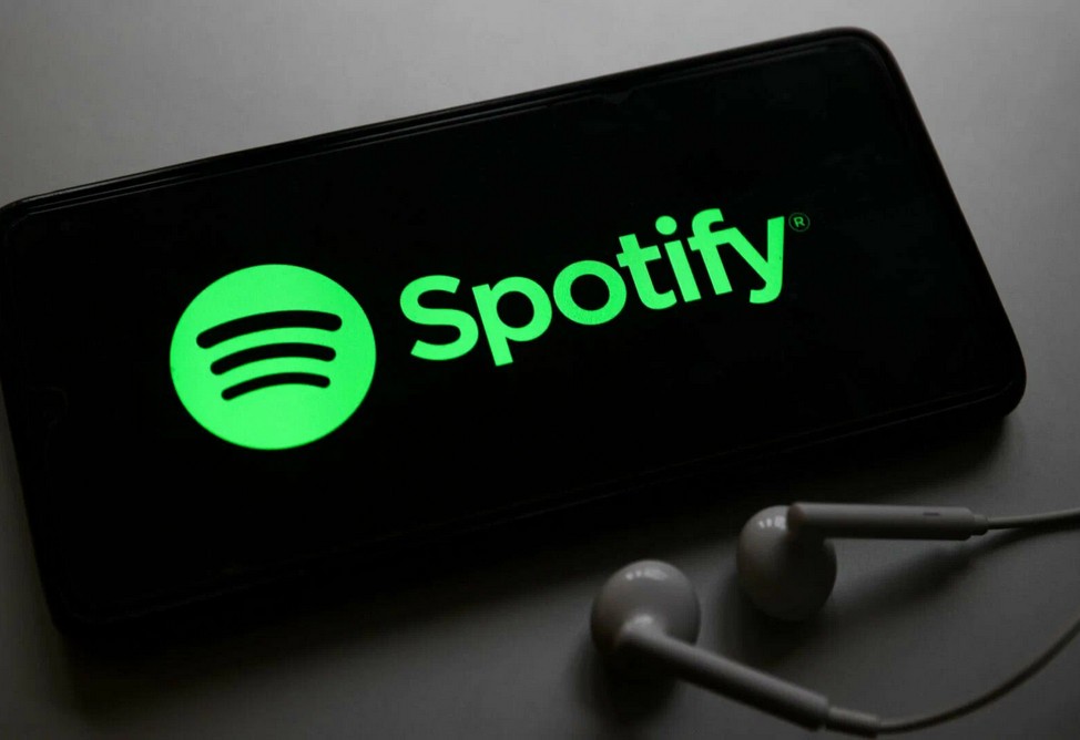 Spotify запустил ИИ-ассистента для поиска музыки и управления библиотекой