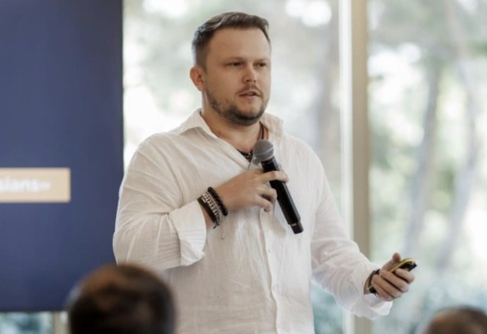 Altegio: How IT Solutions Can Transform Armenia's Beauty and Services Industry