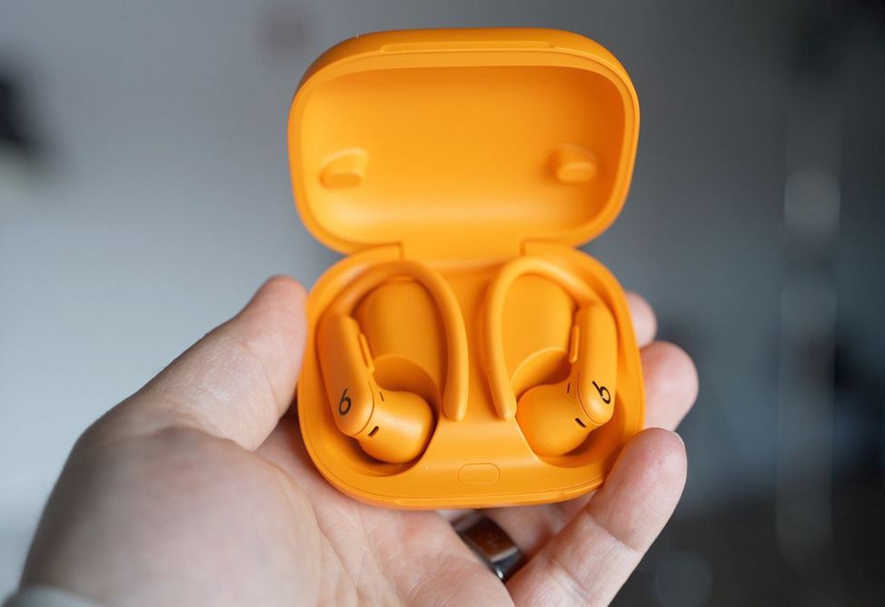  Анонсированы беспроводные наушники Powerbeats Pro 2 за $249: они умеют измерять пульс