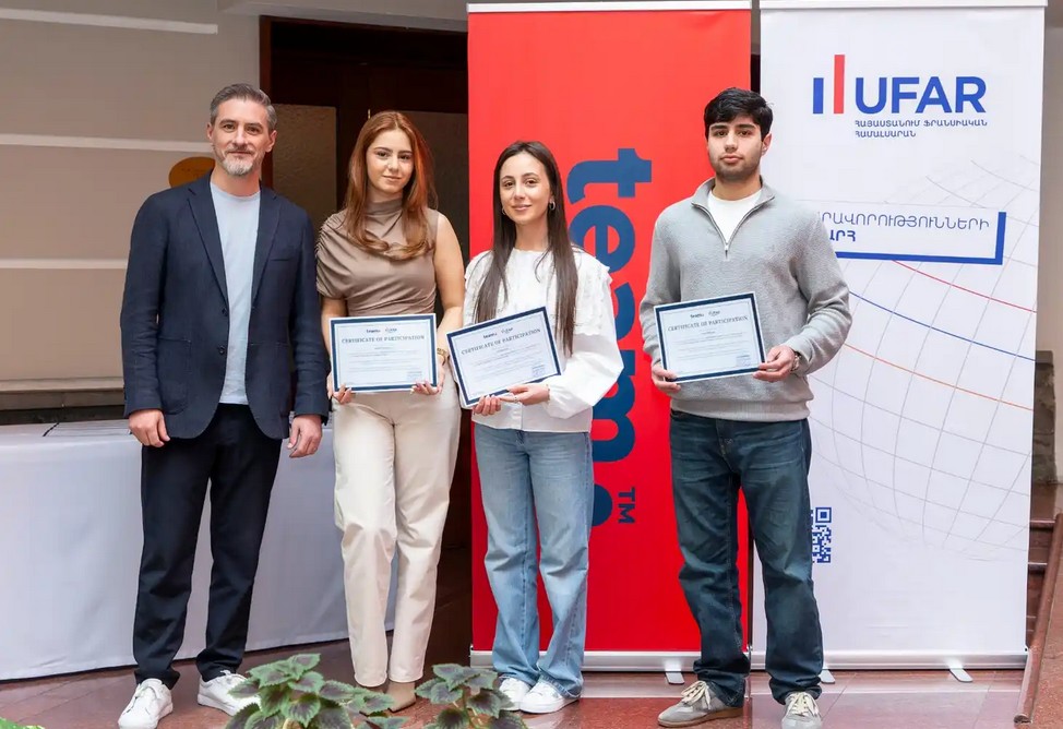 Около 120 студентов Французского университета Армении прошли практику в компаниях группы Team 