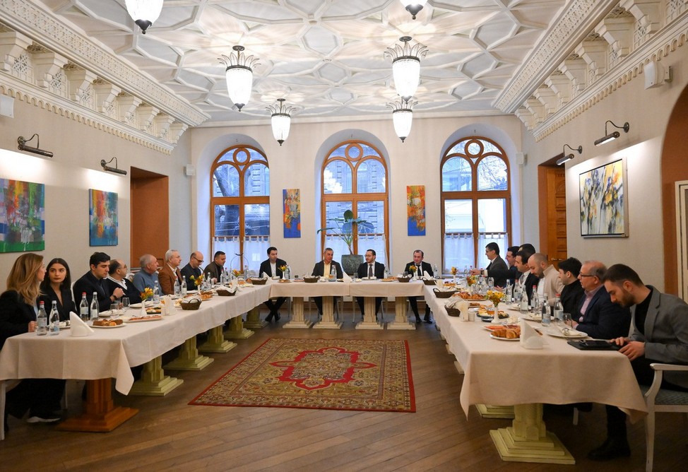 встреча завтрак встреча завтрак