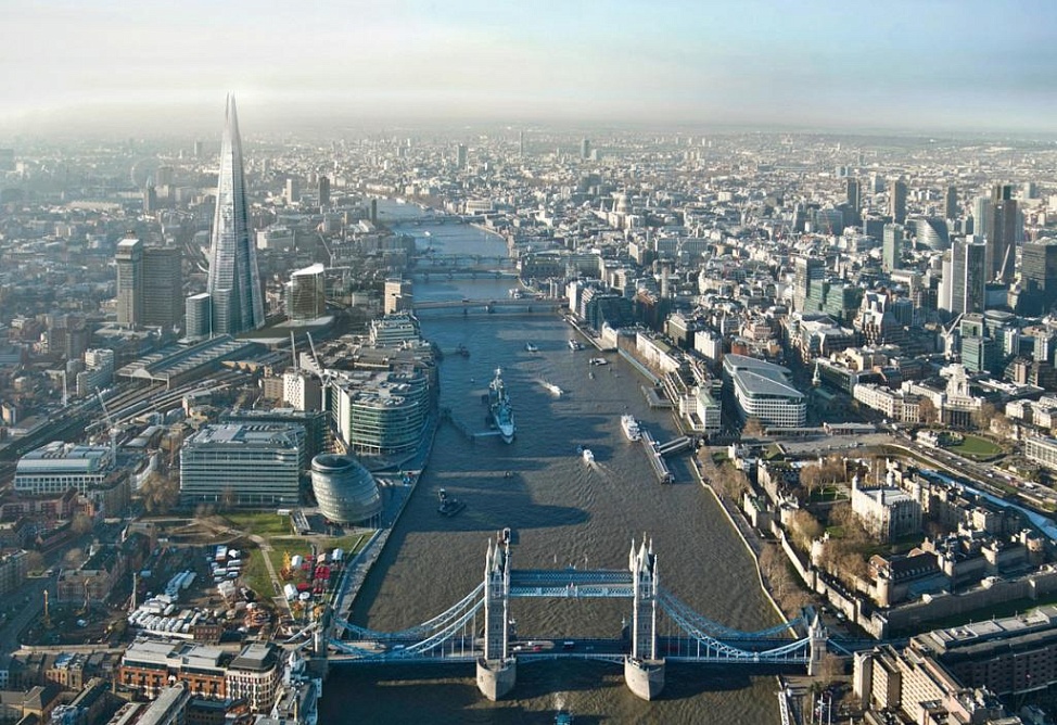 В Великобритании "мессенджеры" вытесняют SMS